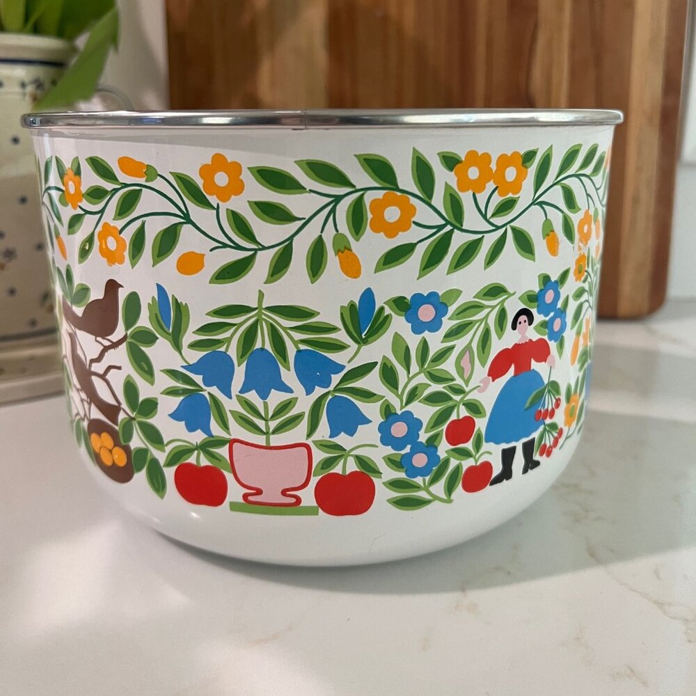 Mid Century Vintage Enamel Bowl Kobe Kitchen Folk Art 1970s